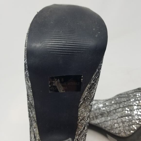 Qupid Silver Metallic Platform Stilettos Heels Comfortable Women's Size 8 - Picture 7 of 8